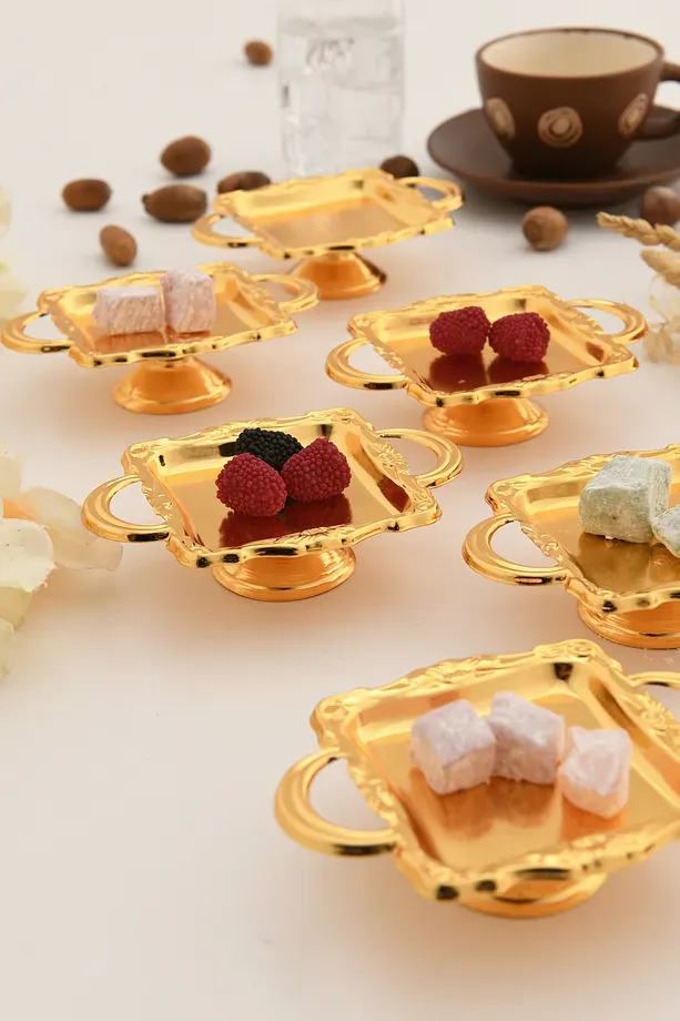 Mini Kulplu Kare Model Ayaklı lokumluk 6'lı Takım Gold
