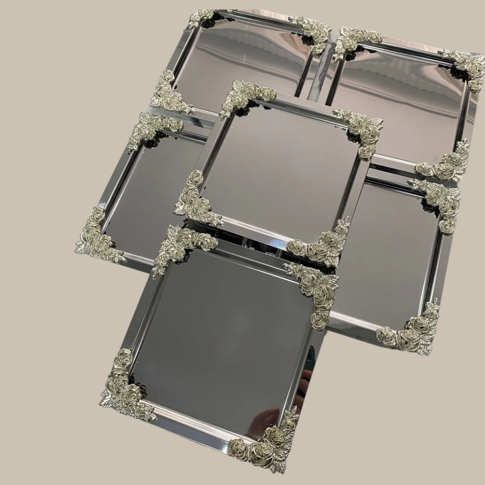 Mucit Home  PASLANMAZ ÇELİK KARE MODEL GÜMÜŞ 6 LI SUNUM TEPSİSİ KÖŞELİK