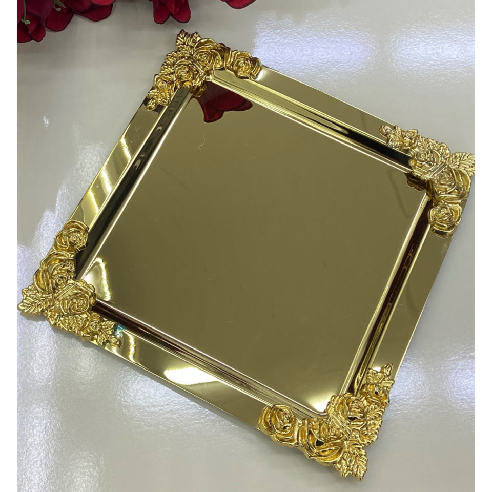 Mucit Home  Gold Altın Kare Paslanmaz Çelik Köşeli Kahve Servis Sunum Tepsi 6 adet (21X21