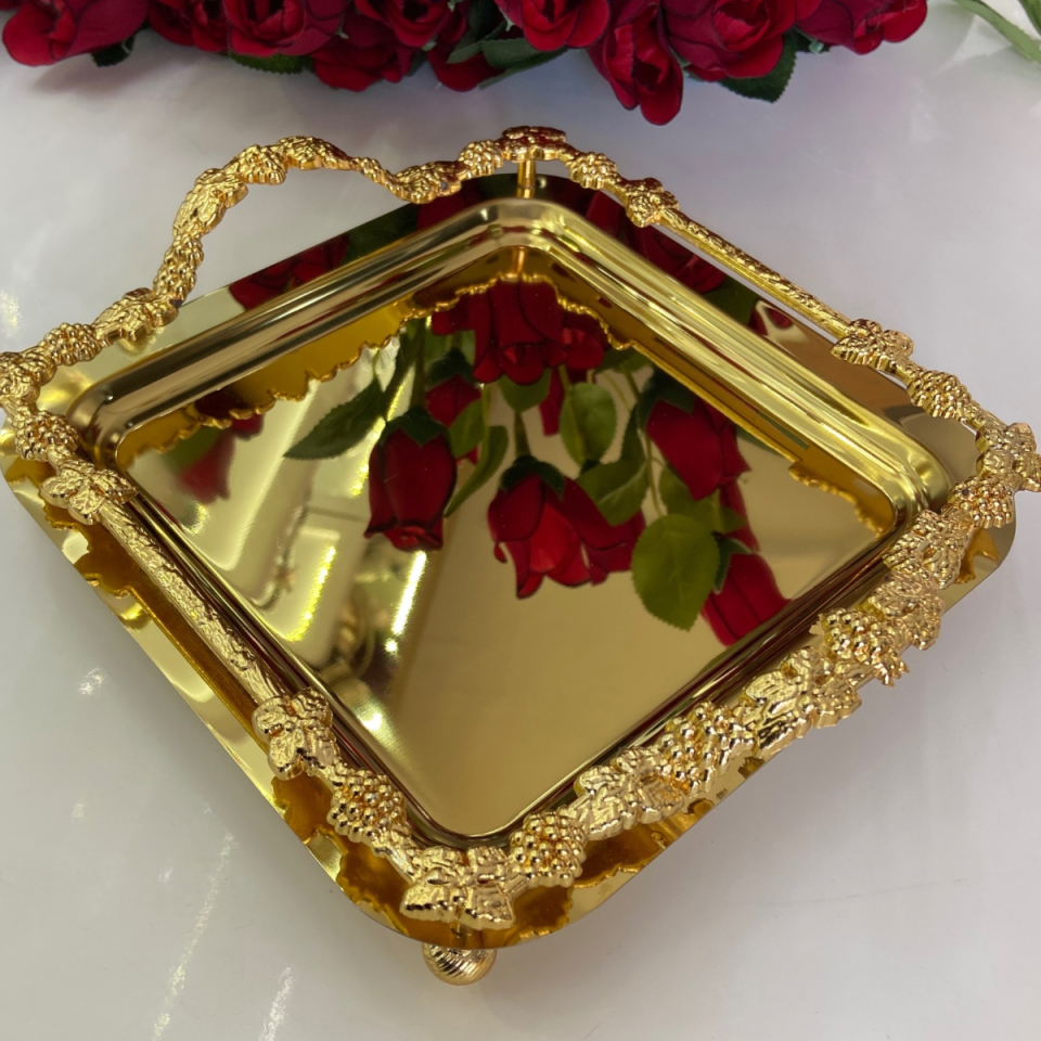 Mucit Home Kare Kenarları Motifli Gold Sunum Tepsi