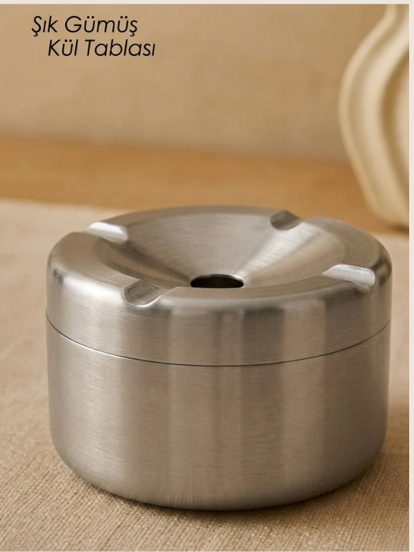 Mucit Home Araç İçi Gümüş Kapaklı Kokusuz Paslanmaz Metal Küllük – Modern ve Şık Tasarım
