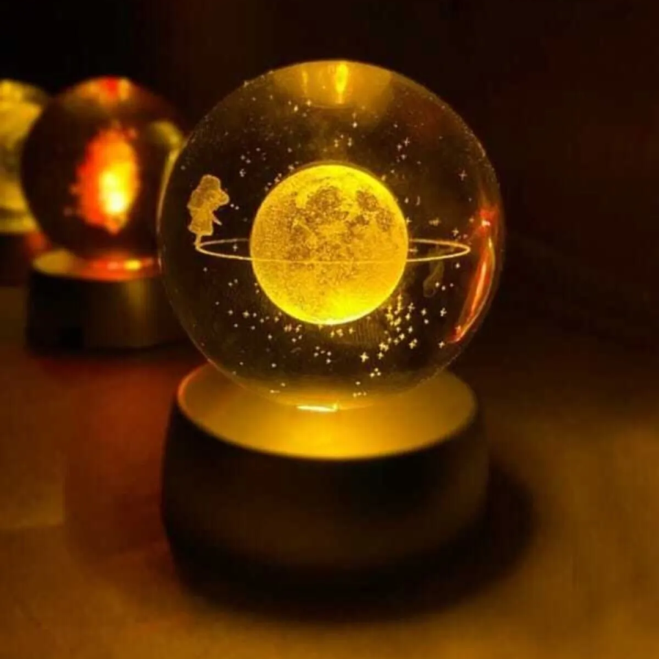 Mucit Home  Satürn Kız Işıklı 3D Renkli LED Işıklı Küre Dekoratif Hediyelik